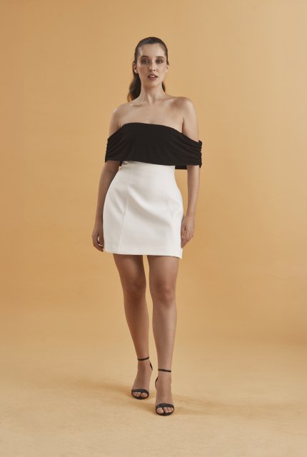 Vertical Image 2